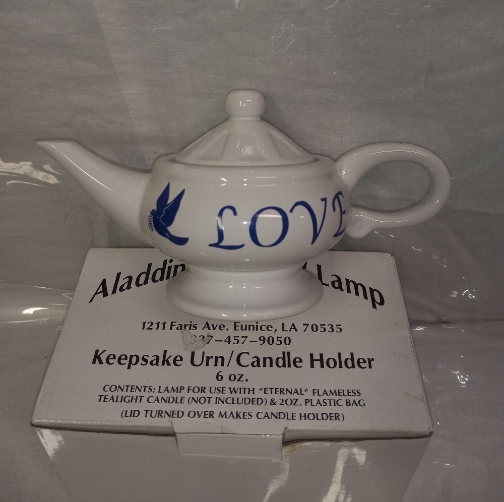 Aladdin's Magic Lamp Keepsake Urn/Candle Holder Porcelain Ceramic Kettle NIB